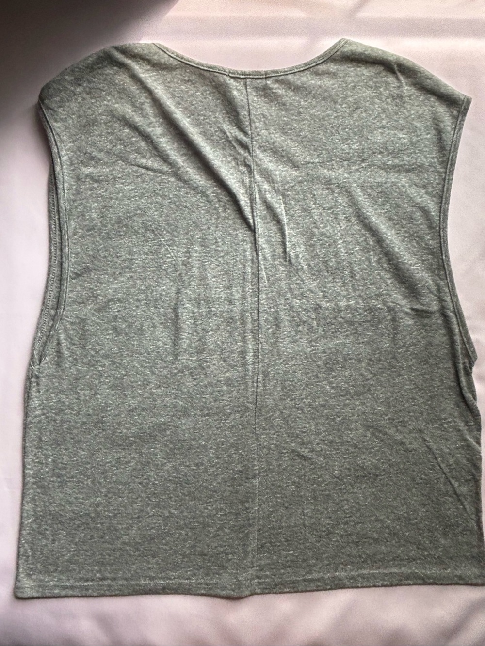 Hot Topic Gray Rhinestone Skull Wing Tank - Picture 2 of 3
